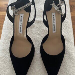 Manolo Blahnik Ministra 37 1/2 Black Suede Heels